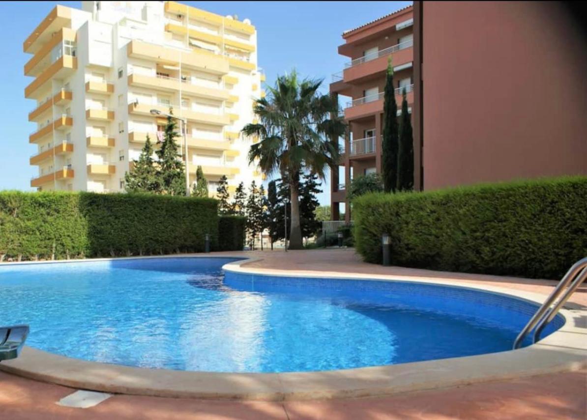 Beach & Sea Apt, Fast Wifi, Airco, Private Parking And Pool Portimão Exteriör bild